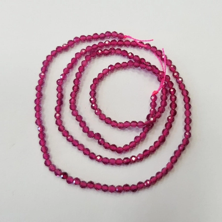 Бусины каменные, рубин (имитация), граненый, 2-2.4мм, 150-190 шт., низка Бусины каменные, рубин (имитация), граненый, 2-2.4мм, 150-190 шт., низка