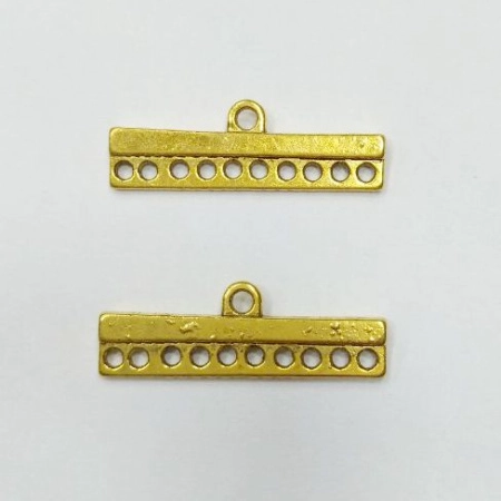 Соединитель-переходник, 28х9мм, гладкая планочка, на десять отверстий, базовый материал - цинковый сплав, золотистого цвета с чернением, 1 шт., УЦЕНКА