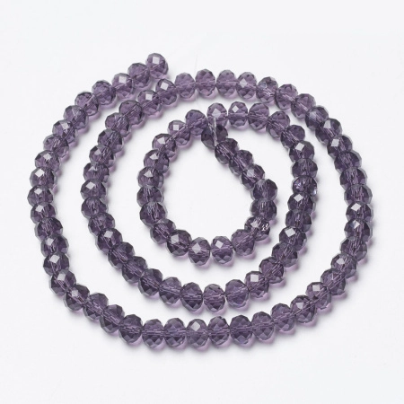 <p>Бюджетные стеклянные граненые бусины - рондели (абакусы) аметистового цвета. Бусины могут немного отличаться по форме и размеру. Оттенок может немного отличаться от фото. Цена за низку около 110 бусин.</p>