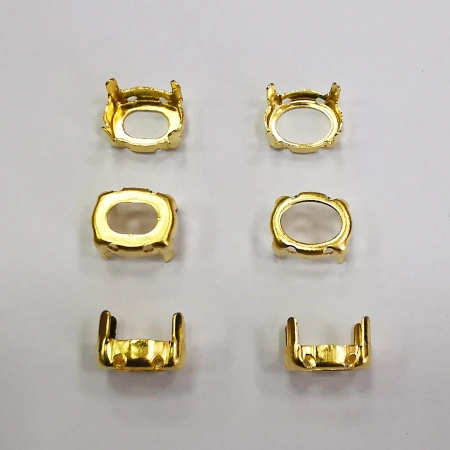 Оправа с цапами, 10х8мм, пришивная, форма овал, базовый материал - латунь, золотистого цвета, 20 шт. Оправа с цапами, 10х8мм, пришивная, форма овал, базовый материал - латунь, золотистого цвета, 20 шт.