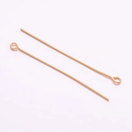 <p>Бюджетные пины с ушком золотистого цвета. Длина 5 см, диаметр пина около 0,7 мм, пины могут быть погнуты. Цена за 10 грамм (около 50 шт.)</p>