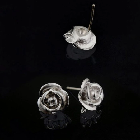 Пусеты, 10х10мм, Корея, Роза с петелькой, с застежками, базовый материал - серебро/латунь, под матовый родий, пара