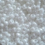 <p>Японский бисер TOHO Round (круглый Тохо), размер 8/0 (3 мм). Жемчужный белый (Opaque-Lustered White). Оттенок может отличаться от фотографии. Цена за 10 грамм (около 430 бисеринок).</p>