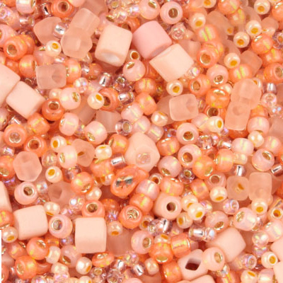 <p>Японский бисер TOHO Mix - микс бисера и стекляруса разных форм, цветов и размеров. Цвет персик (Piichi - Peach). Оттенок и состав набора может отличаться от фотографии. Цена за 10 грамм.</p>