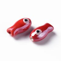 Бусина фарфоровая, 20х10х8мм, стилизованная рыбка, красная с перламутровым отливом, 5 шт.