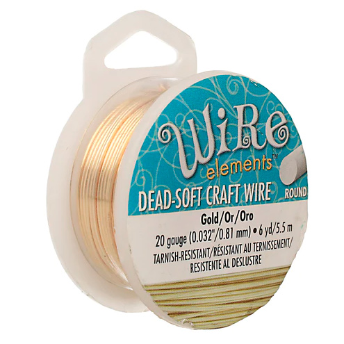 <p>Качественная не темнеющая золотистая проволока для создания украшений и других видов рукоделия. Wire elements (ребрендинг марки Craft Wire pro-quality), цвет золотистый (Gold Tarnish Resistant). Оттенок может отличаться от фотографии и в разных поставках. Цвет проволоки может быть неравномерный - какие-то участки более светлые, какие-то более тёмные. Базовый материал - медь. Толщина 20 gauge (около 0.812 мм). Намотка может состоять из нескольких частей. Цена за катушку 6 ярдов (около 5.49 метра). Произведена в Пакистане для американской компании Bead Smith.</p>