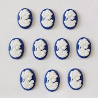 Камея акриловая, 18х13мм, девушка с розой, белая на синем, 10 шт.