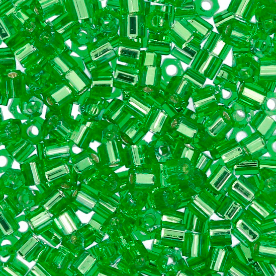 <p>Японский бисер TOHO Hexagon (шестигранный Тохо), размер 11/0 (2.2 мм). Прозрачный светло-зеленый бисер с серебристой сердцевиной (Silver-Lined Peridot). Оттенок может отличаться от фотографии. Цена за 10 грамм. Среднее количество бисерин в 1 грамме Toho шестиугольном 11/0 от 80 до 90 штук, может сильно варьироваться в зависимости от вида бисера.</p>
