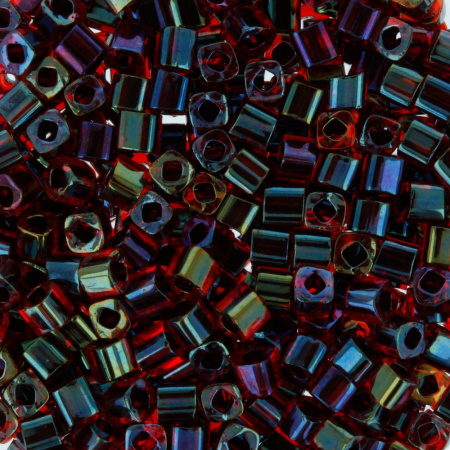 Бисер TOHO Cube, размер 1.5мм, цвет #400 (Окрашенный изнутри, радужный рубин/черный), 10 грамм