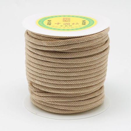 <p>Красивый крученый синтетический шнур-змейка из нейлона. Очень прочный, при этом довольно гибкий и мягкий. Толщина около 4-5 мм. Оттенок может немного отличаться от фотографии. Подходит для изготовления гайтана. Цена за 1 метр. При покупке нескольких единиц, по возможности, отрезается цельным куском.</p>