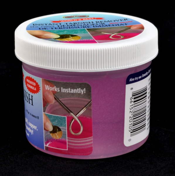 <p>Жидкость Instant Tarnish Remover для моментальной очистки от потемнения изделий из серебра, золота, меди, латуни. Также подходит для посеребренных/позолоченных вещей, но воздействие должно быть очень краткосрочным, чтобы покрытие не разъелось. Цвет жидкости в разных партиях может варьироваться от почти прозрачного до ярко-розового. 
Инструкция в полном описании. Цена за 1 баночку 118 мл.</p><p>УЦЕНКА: во время транспортировки жидкость немного просочилась, видны высохшие следы подтеков на упаковке и под крышкой; визуально жидкости в баночке столько, сколько и должно быть.</p>