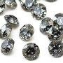 <p>Ювелирный кристалл Swarovski Fancy Stone Xirius Chaton (1088). Форма шатон (круглая), размер 3.1 мм (pp24). Цвет кристально-прозрачный с черной патиной (CRYSTAL BLACK PATINA), с фольгой (foiled). Оттенок может немного отличаться от фотографии. Данные стразы с выпуклым основанием подходят для использования с цапами, вклеивания в фурнитуру с чашами (выемками) для кристаллов. Производство: Австрия. Цена за 10 шт.</p>