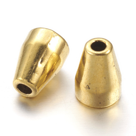 Конус, 11х8мм (внутренний размер 5.5мм), гладкий, базовый материал - цинковый сплав, под золото, 1 шт.