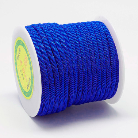 <p>Красивый крученый синтетический шнур-змейка из нейлона. Очень прочный, при этом довольно гибкий и мягкий. Толщина около 4-5 мм. Подходит для изготовления гайтана. Оттенок может немного отличаться от фотографии. Цена за 1 метр. При покупке нескольких единиц, по возможности, отрезается цельным куском.</p>