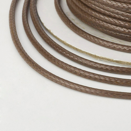 <p>Тонкий плетеный вощеный синтетический (полиэстеровый) шнур, цвет коричневый. Толщина может немного отличаться от заявленной. К этому шнуру лучше брать концевики с внутренним диаметром 0.9-1 мм - в меньший концевик шнур может быть сложно вставить из-за распушенного кончика. Оттенок может отличаться от фотографии. По возможности, продается цельным куском, однако, может поставляться несколькими отрезами. Цена за 10 метров. </p>